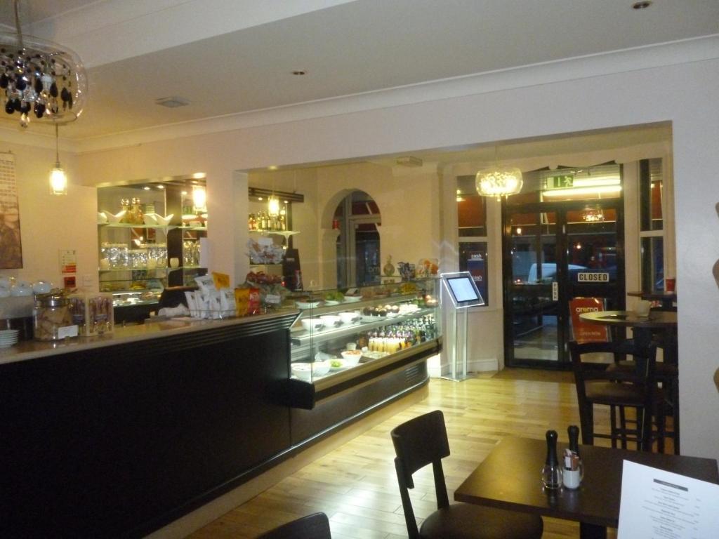 Thameside Hotel Reading Exterior photo