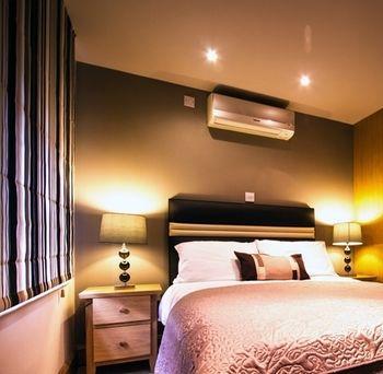 Thameside Hotel Reading Exterior photo